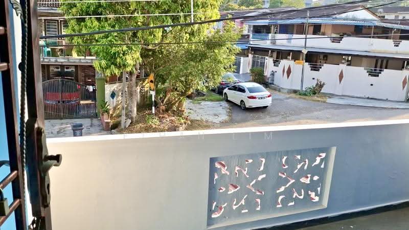 2-storey Terraced House for Rent in Taman Desa Cemerlang (Ulu Tiram) - Ethan Lim - Exterior - PropertyGuru.com.my
