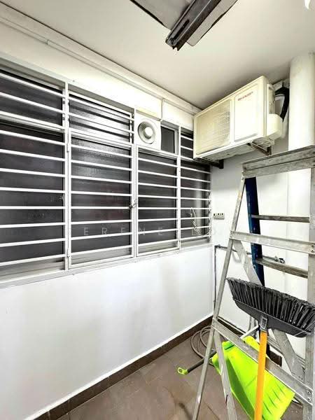 Service Residence for Sale at Larkin Heights - Serene Low - Interior - PropertyGuru.com.my