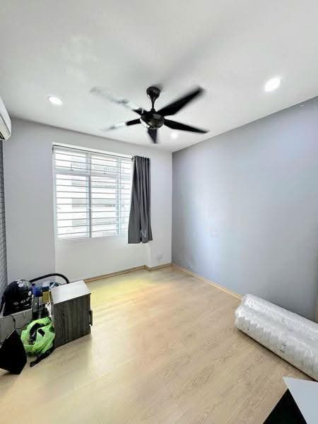 Service Residence for Sale at Larkin Heights - Serene Low - Bedroom - PropertyGuru.com.my