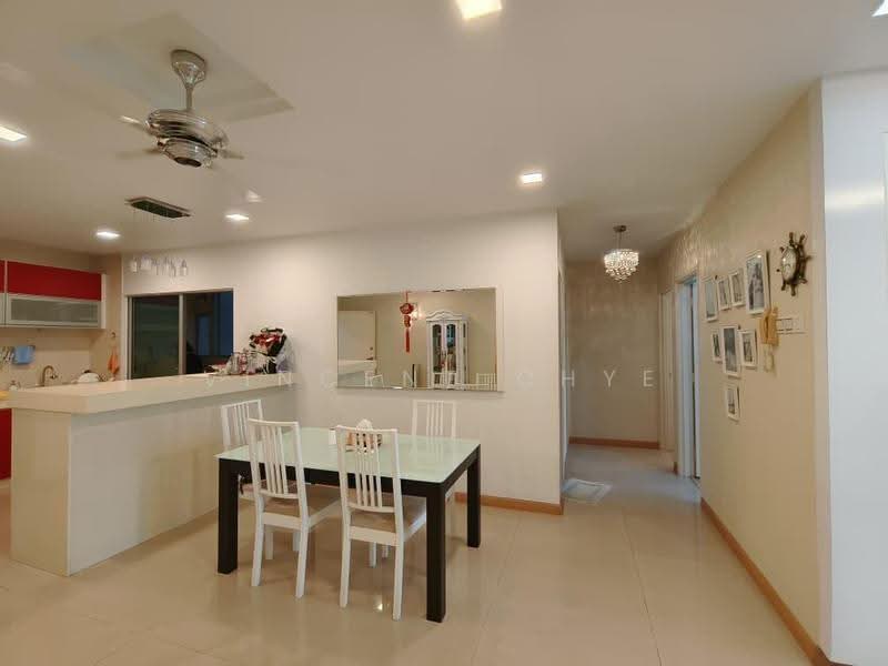 Kondominium untuk Dijual di Dynasty Garden Condominium - Vincent Chye - Kitchen - PropertyGuru.com.my