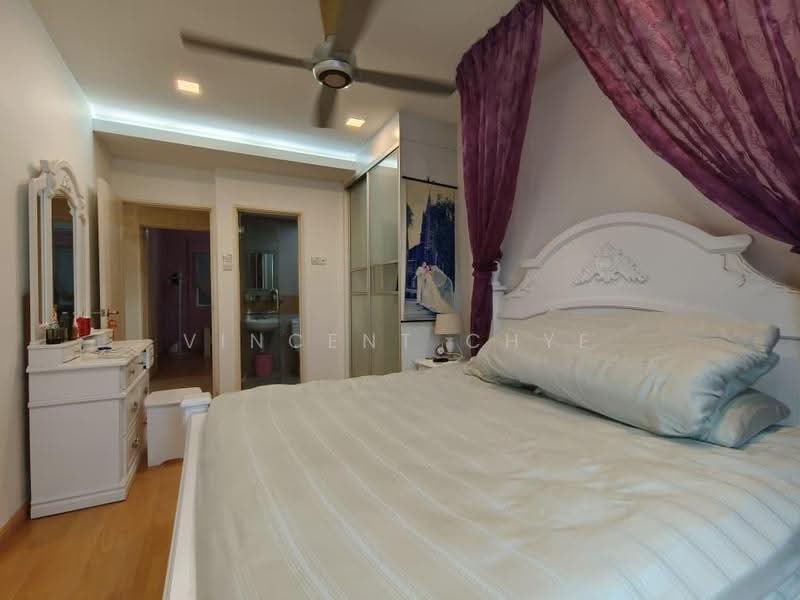 Kondominium untuk Dijual di Dynasty Garden Condominium - Vincent Chye - Bedroom - PropertyGuru.com.my