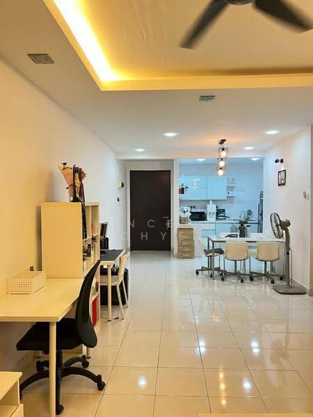 Kediaman Servis untuk Dijual di Koi Kinrara - Vincent Chye - Study - PropertyGuru.com.my