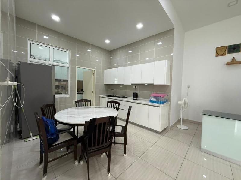 Kondominium untuk Dijual di Damansara Foresta - Eliz Chan - Kitchen - PropertyGuru.com.my