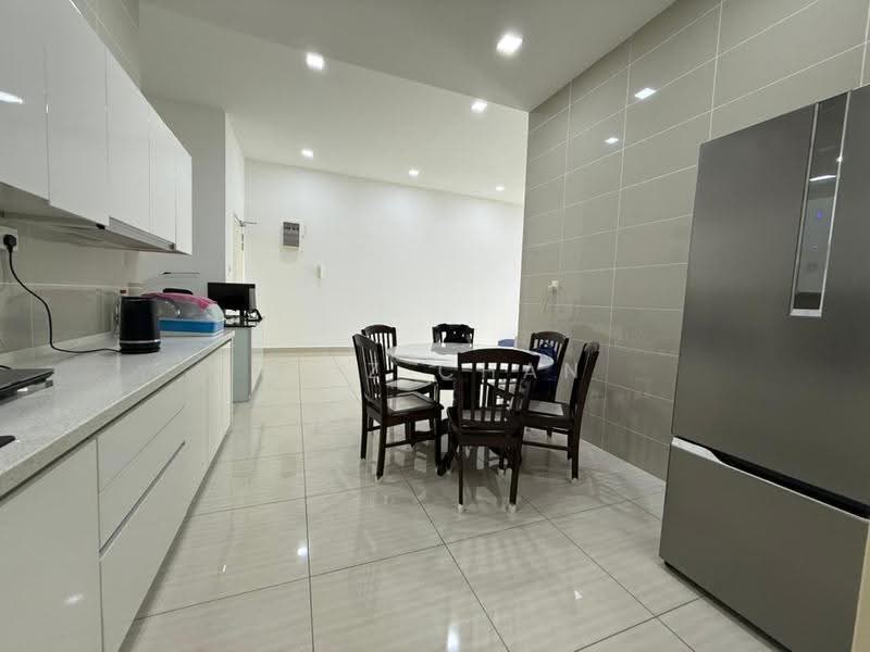 Kondominium untuk Dijual di Damansara Foresta - Eliz Chan - Kitchen - PropertyGuru.com.my