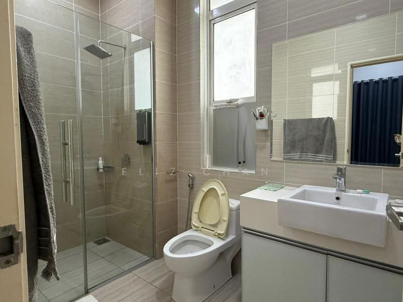 Kondominium untuk Dijual di Damansara Foresta - Eliz Chan - Bathroom - PropertyGuru.com.my