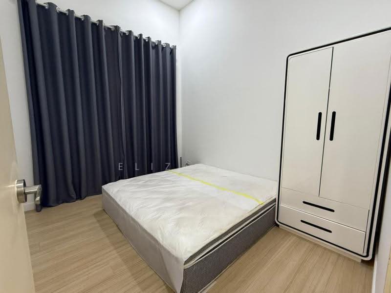 Kondominium untuk Dijual di Damansara Foresta - Eliz Chan - Bedroom - PropertyGuru.com.my