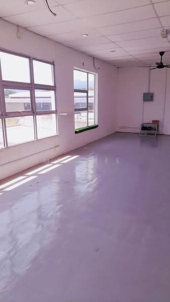 Semi-D Factory for Rent in Chemor (Perak) - Mr Chee - Interior - PropertyGuru.com.my