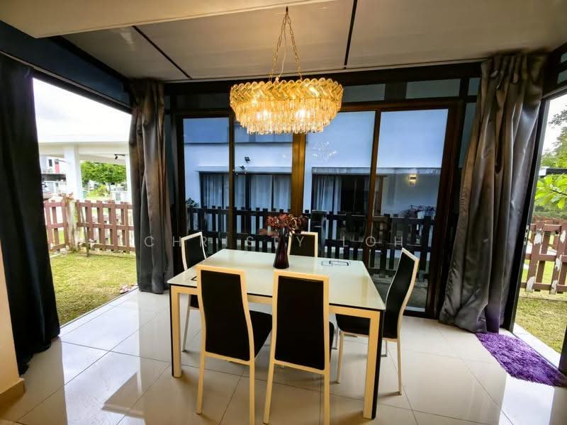 Semi-Detached House for Rent in Taman Semenyih Sentral (Semenyih) - christy Loh - Dining Room - PropertyGuru.com.my