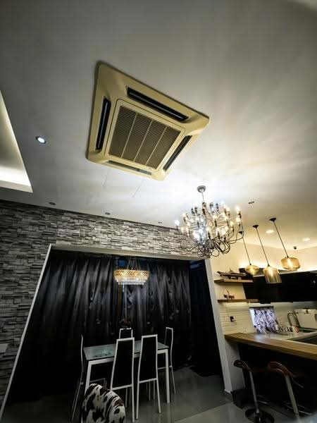 Semi-Detached House for Rent in Taman Semenyih Sentral (Semenyih) - christy Loh - Dining Room - PropertyGuru.com.my