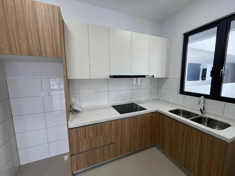 Kondominium untuk Dijual di Kuchai Sentral - Vincent Chye - Kitchen - PropertyGuru.com.my