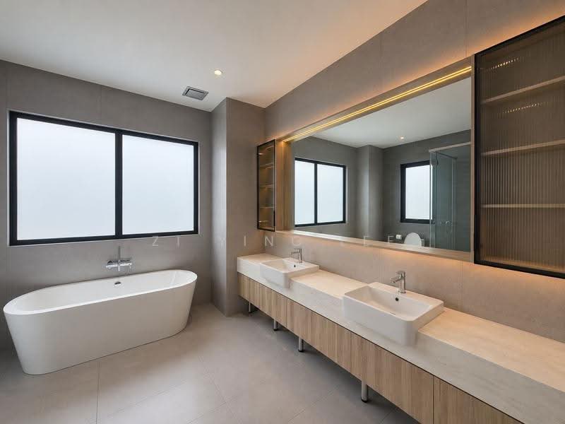 Semi-Detached House for Sale in Telok Panglima Garang (Selangor) - Zi Ying Lee - Bathroom - PropertyGuru.com.my