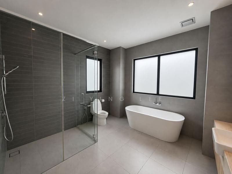 Semi-Detached House for Sale in Telok Panglima Garang (Selangor) - Zi Ying Lee - Bathroom - PropertyGuru.com.my