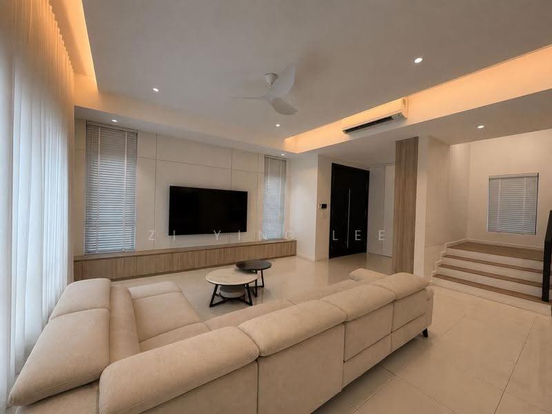 Semi-Detached House for Sale in Telok Panglima Garang (Selangor) - Zi Ying Lee - Living Room - PropertyGuru.com.my