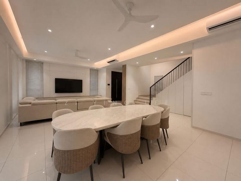 Semi-Detached House for Sale in Telok Panglima Garang (Selangor) - Zi Ying Lee - Living Room - PropertyGuru.com.my