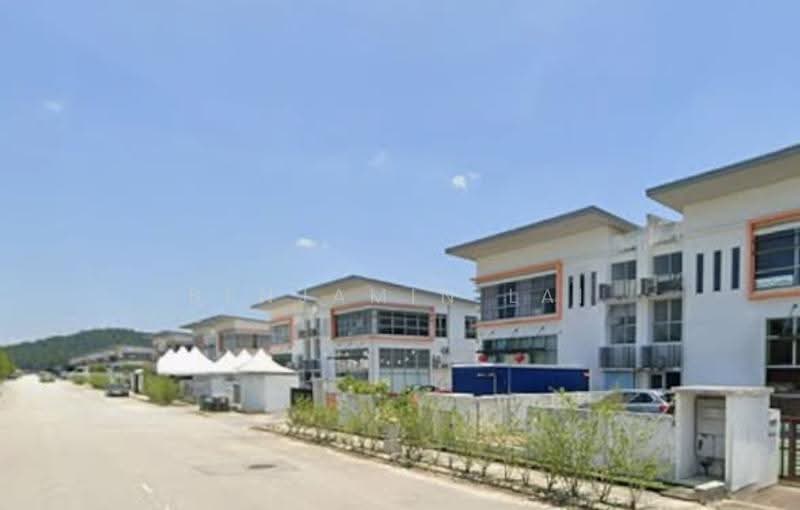 Semi-D Factory for Rent in Rawang (Selangor) - Benjamin Lai - Exterior - PropertyGuru.com.my
