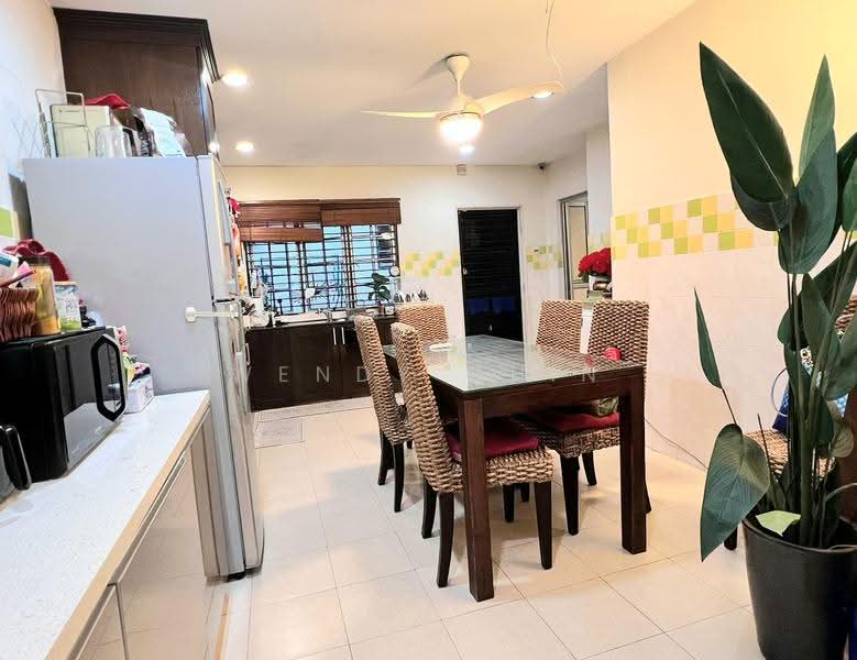 2-storey Terraced House for Rent in Bandar Puteri Puchong (Puchong) - Wendy Chin - Dining Room - PropertyGuru.com.my
