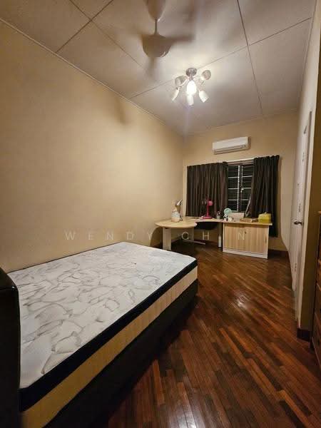 Rumah Teres 2-Tingkat untuk Disewa di Bandar Puteri Puchong (Puchong) - Wendy Chin - Bedroom - PropertyGuru.com.my
