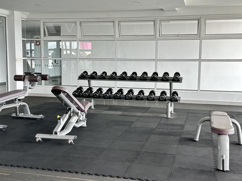 Service Residence for Sale at Impiria Residensi Bukit Tinggi Klang - Feeling Teo - Gym - PropertyGuru.com.my