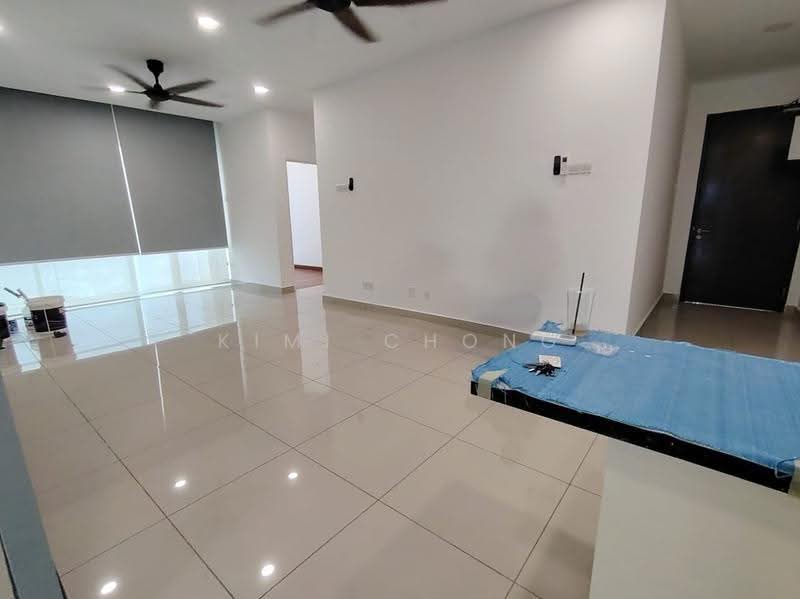 Kediaman Servis untuk Dijual di Pacific Star (Service Residence) - Kimi Chong - Living Room - PropertyGuru.com.my