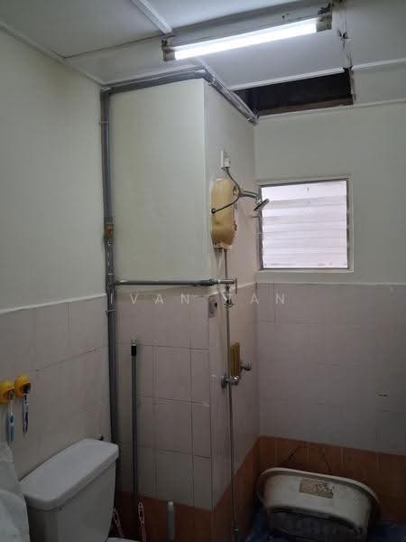 Condominium for Sale at Koi Tropika - Ivan Tan - Bathroom - PropertyGuru.com.my