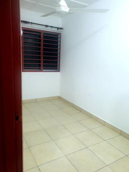 2-storey Terraced House for Rent in Seri Kembangan (Selangor) - Hanz Low - Interior - PropertyGuru.com.my