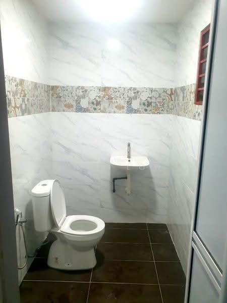 2-storey Terraced House for Rent in Seri Kembangan (Selangor) - Hanz Low - Bathroom - PropertyGuru.com.my