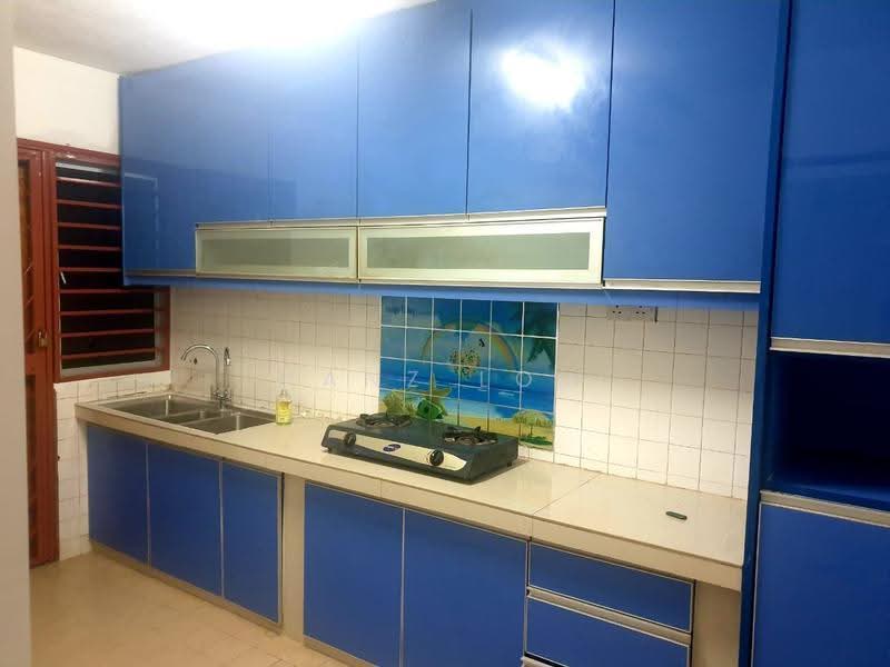 2-storey Terraced House for Rent in Seri Kembangan (Selangor) - Hanz Low - Kitchen - PropertyGuru.com.my