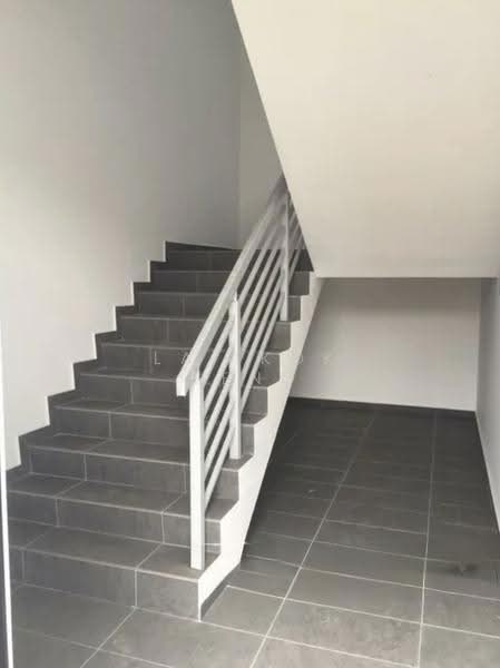 Cluster Factory for Rent in Eco Business Park 2 Senai (Senai) - Lai Kok Seng - Interior - PropertyGuru.com.my