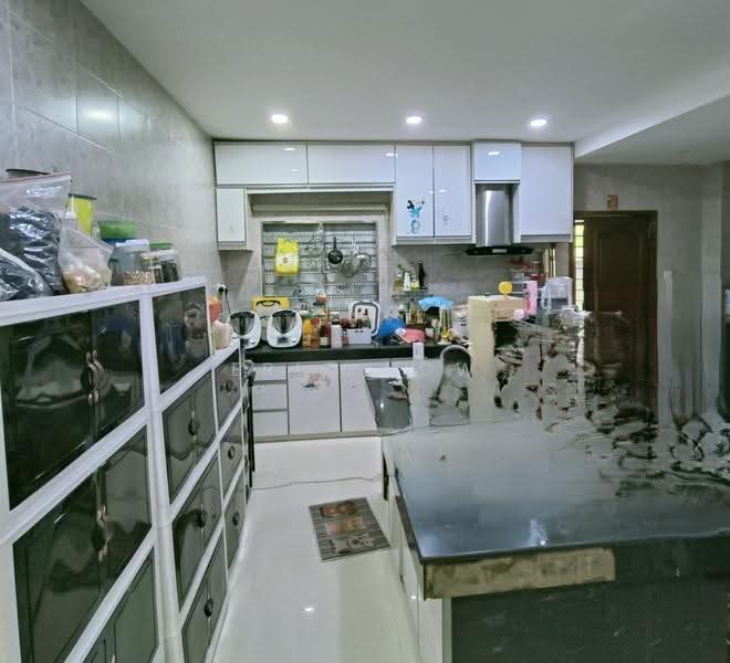 Rumah Teres 2-Tingkat untuk Dijual di Bandar Puteri Puchong (Puchong) - Eric How - Kitchen - PropertyGuru.com.my