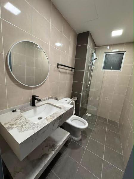 Kondominium untuk Disewa di Residensi Desa Satumas - Jennifer Yeo - Bathroom - PropertyGuru.com.my