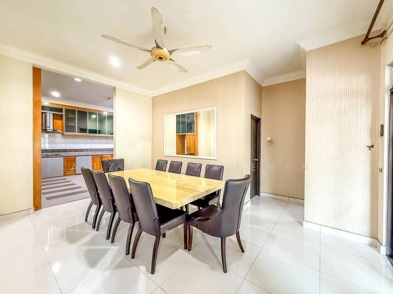 Rumah Berkembar untuk Dijual di Bandar Baru Bangi (Selangor) - Adzura Zamedin - Dining Room - PropertyGuru.com.my