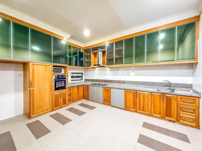 Rumah Berkembar untuk Dijual di Bandar Baru Bangi (Selangor) - Adzura Zamedin - Kitchen - PropertyGuru.com.my