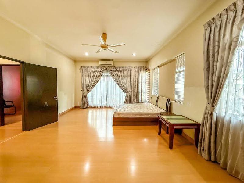 Rumah Berkembar untuk Dijual di Bandar Baru Bangi (Selangor) - Adzura Zamedin - Bedroom - PropertyGuru.com.my