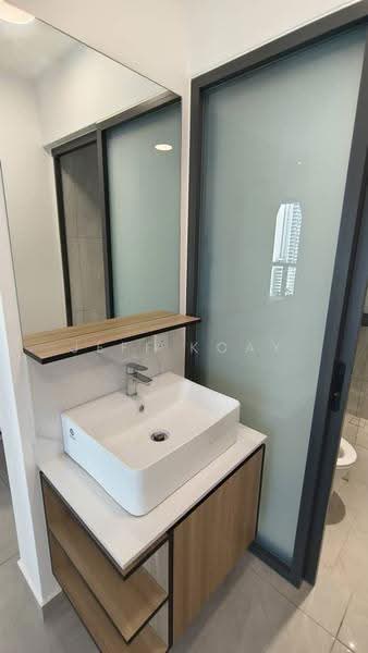Kediaman Servis untuk Disewa di Savana @ Utropolis - Jeff Koay - Bathroom - PropertyGuru.com.my