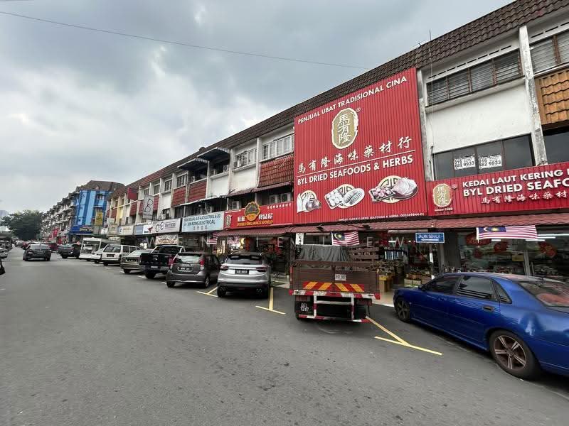 Kedai untuk Disewa di Taman Putra (Ampang) - Wennie Liew - Exterior - PropertyGuru.com.my