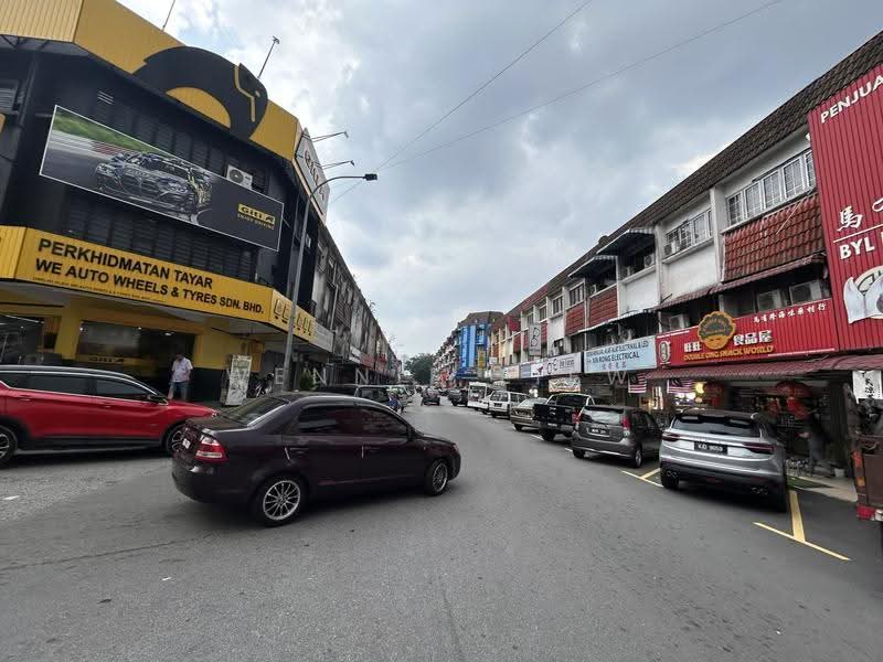 Kedai untuk Disewa di Taman Putra (Ampang) - Wennie Liew - Exterior - PropertyGuru.com.my