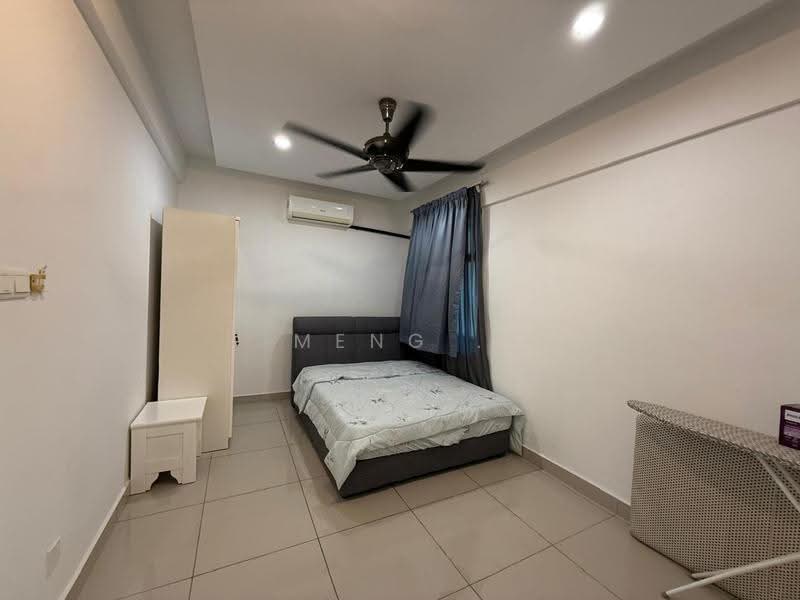 Kediaman Servis untuk Disewa di Summerton - Meng . - Bedroom - PropertyGuru.com.my