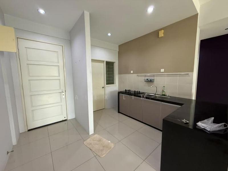 Kondominium untuk Disewa di The Peak Residences - Alex Lim - Kitchen - PropertyGuru.com.my