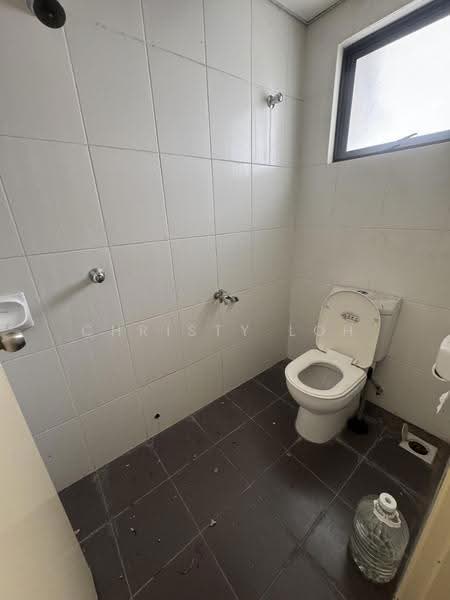 Shop / Office for Rent in Semenyih (Selangor) - christy Loh - Bathroom - PropertyGuru.com.my