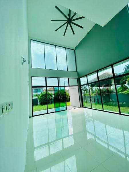 Bungalow House untuk Dijual di Taman Universiti Bangi (Kajang) - Norhafiz Bin Mohd Nor - Living Room - PropertyGuru.com.my