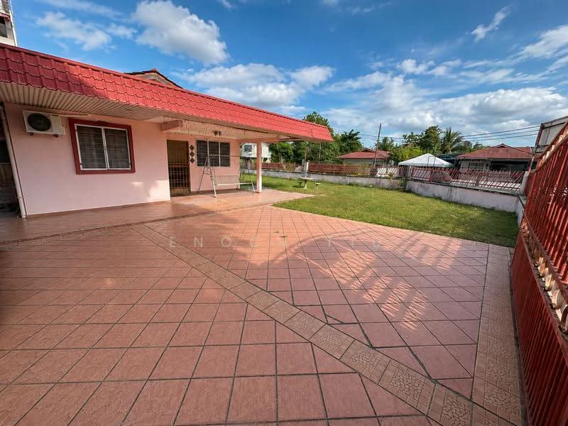 Bungalow House for Sale in Gelugor (Penang) - Enoch Tiu - Exterior - PropertyGuru.com.my