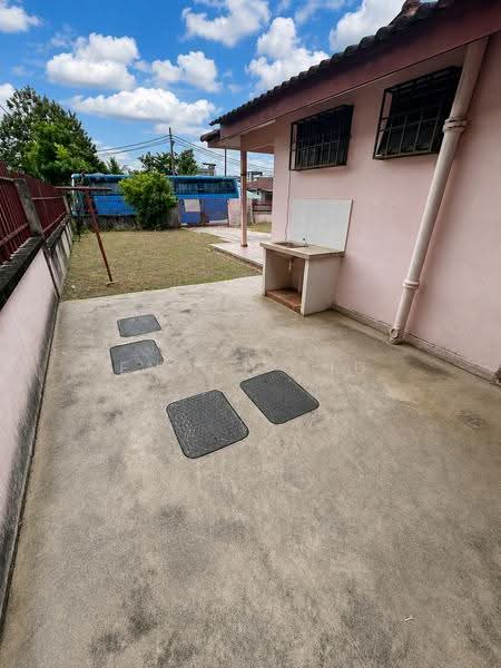 Bungalow House for Sale in Gelugor (Penang) - Enoch Tiu - Exterior - PropertyGuru.com.my