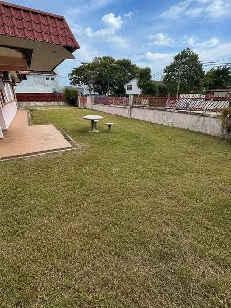 Bungalow House for Sale in Gelugor (Penang) - Enoch Tiu - Garden - PropertyGuru.com.my