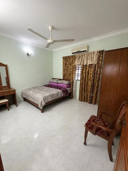 Bungalow House for Sale in Gelugor (Penang) - Enoch Tiu - Bedroom - PropertyGuru.com.my