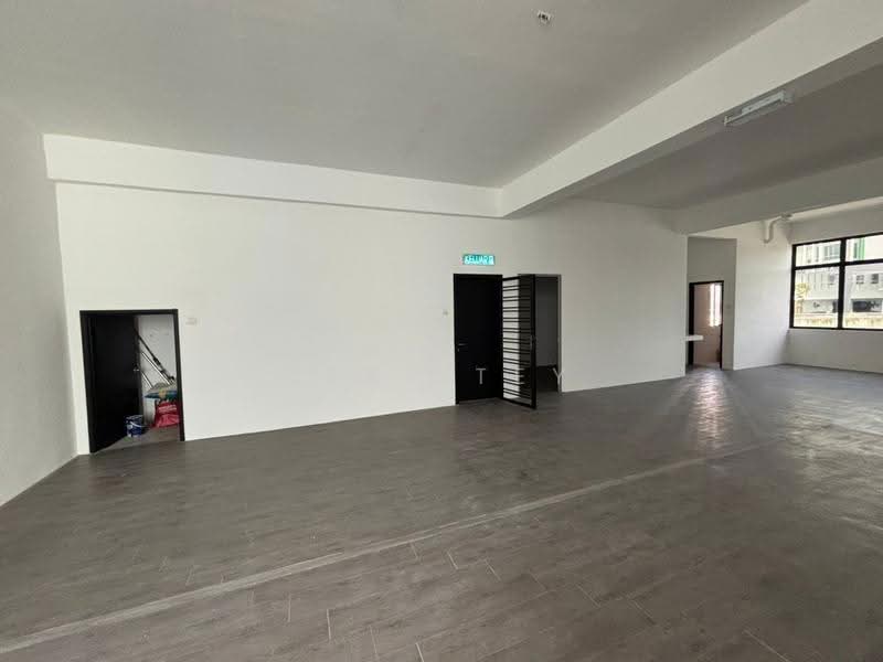 Shop / Office for Rent in Bandar Seri Alam (Masai) - Jesy Tey - Interior - PropertyGuru.com.my