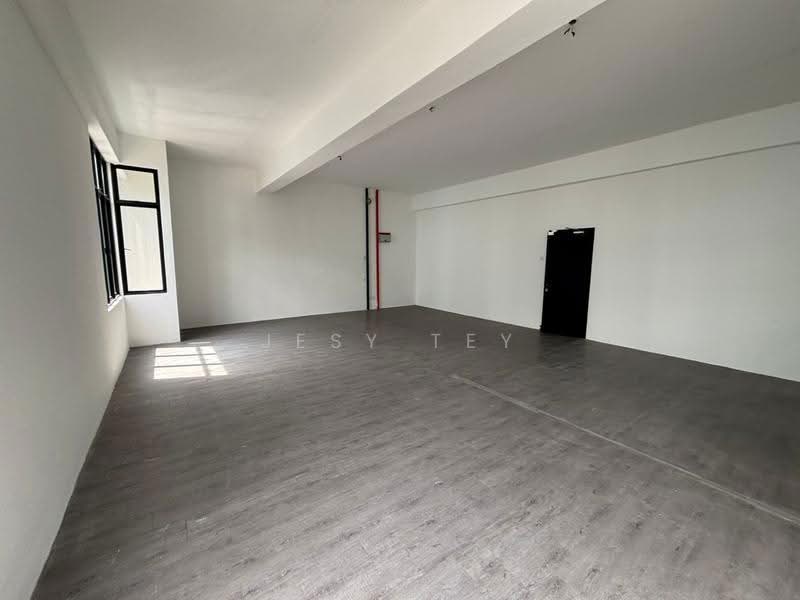 Shop / Office for Rent in Bandar Seri Alam (Masai) - Jesy Tey - Interior - PropertyGuru.com.my