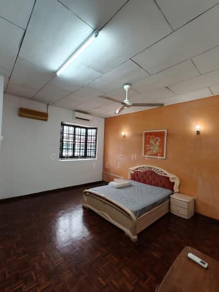 Rumah Teres 2-Tingkat untuk Disewa di Taman Pelangi (Johor Bahru) - Chew Chee Yee - Bedroom - PropertyGuru.com.my