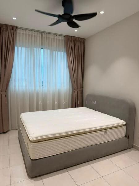 Kondominium untuk Disewa di Ideal Residency - Alex Lim - Bedroom - PropertyGuru.com.my