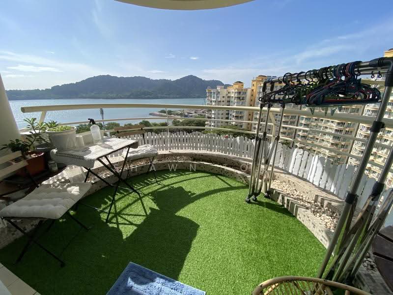 Kondominium untuk Dijual di Gold Coast Resort Condominium - Shawn Toh - Balcony - PropertyGuru.com.my