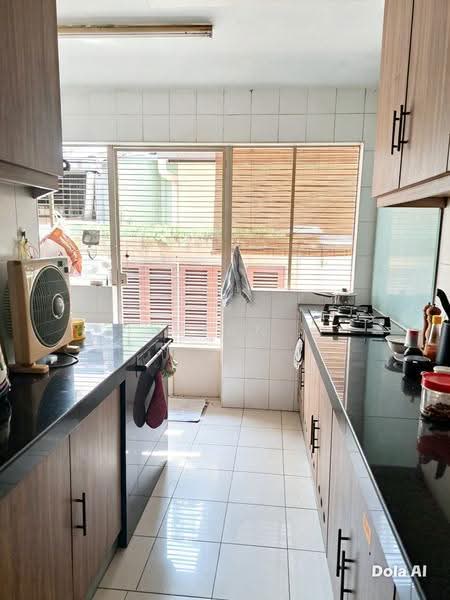 Semi-Detached House for Sale in Kota Kemuning (Shah Alam) - Ryan Soo - Kitchen - PropertyGuru.com.my